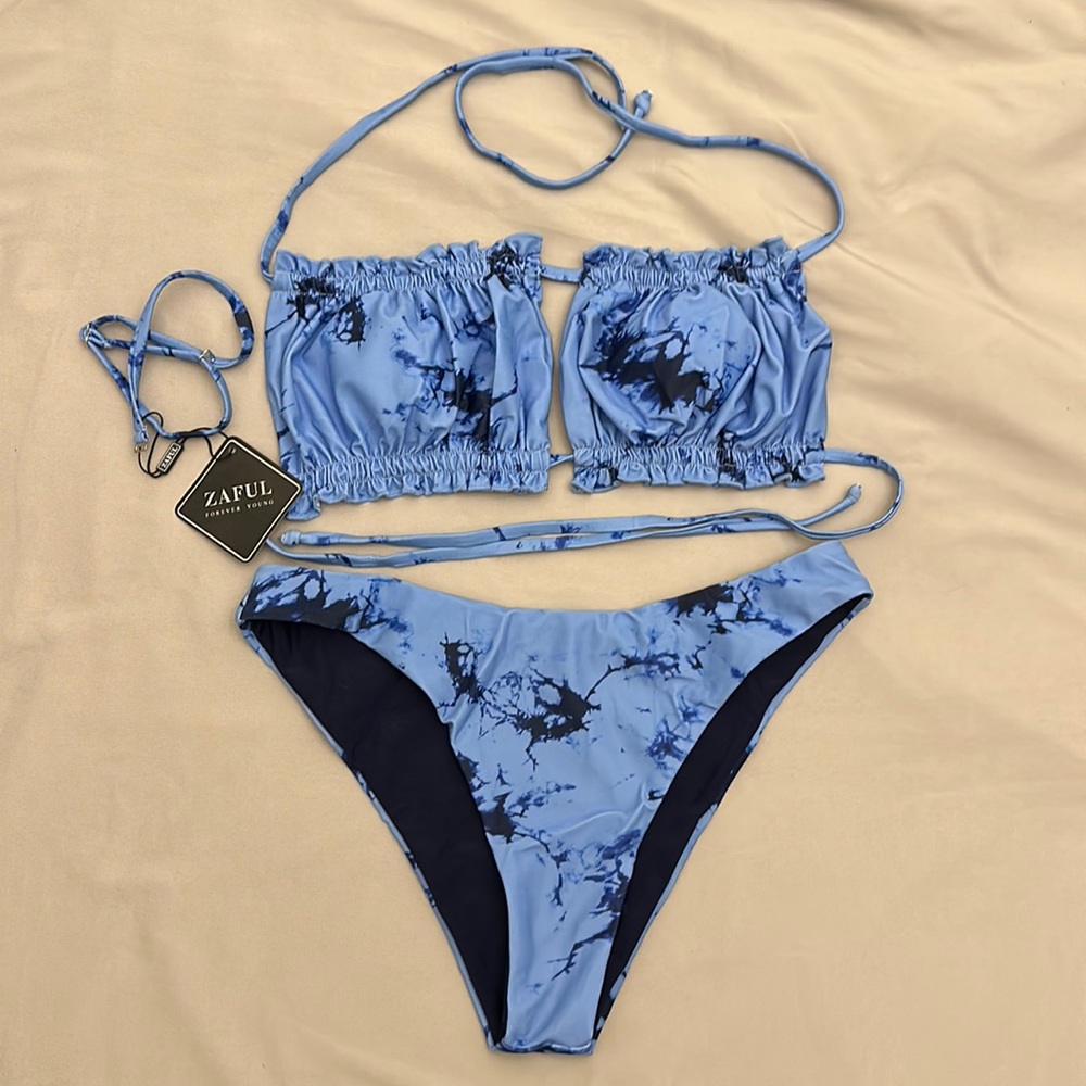 Women’s Bikini Size 8 NWT